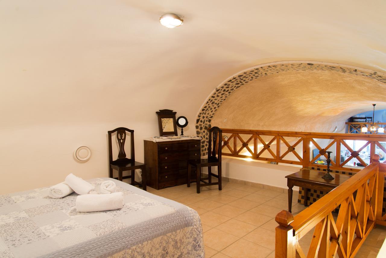 Canava Santino Cave Houses Mesaria Exterior photo