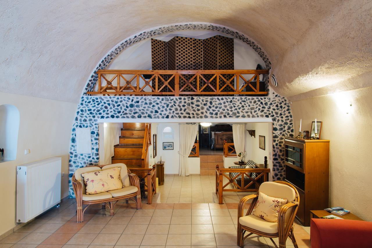 Canava Santino Cave Houses Mesaria Exterior photo