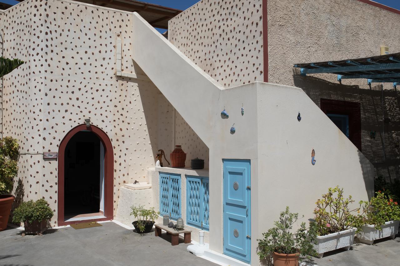 Canava Santino Cave Houses Mesaria Exterior photo