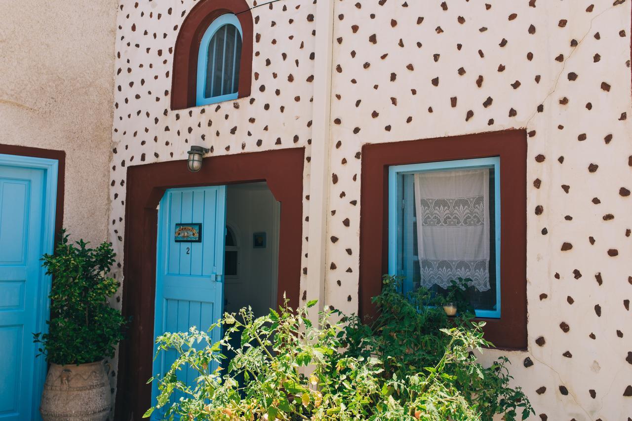 Canava Santino Cave Houses Mesaria Exterior photo