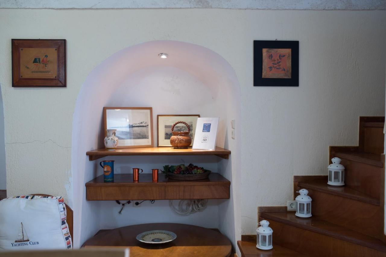 Canava Santino Cave Houses Mesaria Room photo