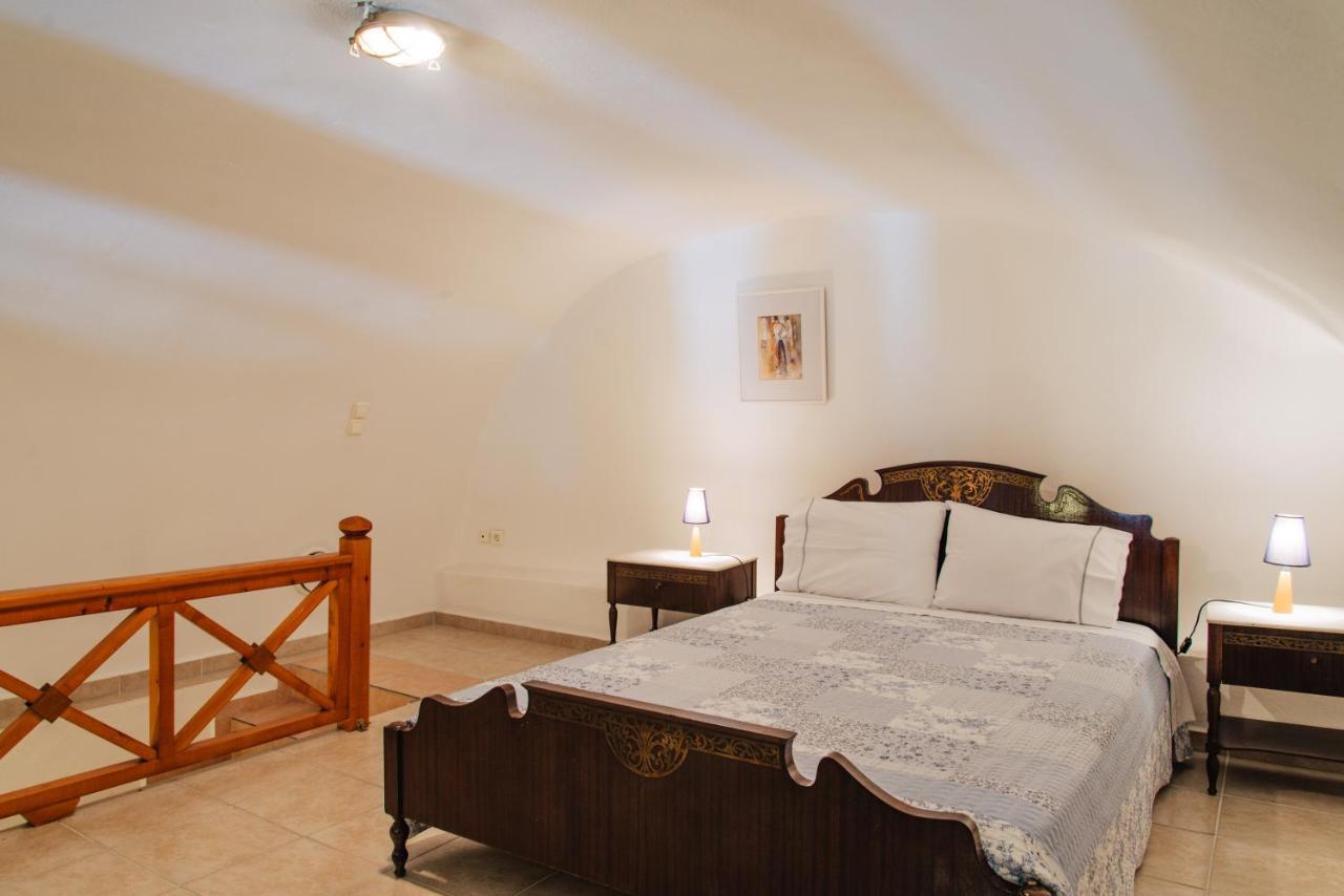 Canava Santino Cave Houses Mesaria Room photo